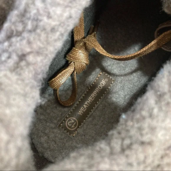 Weatherproof Landon Leather Sneaker Boots - Picture 8 of 9